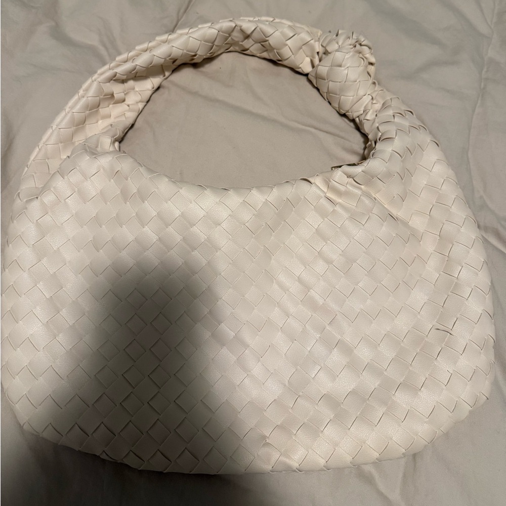 Woven shoulder Bag